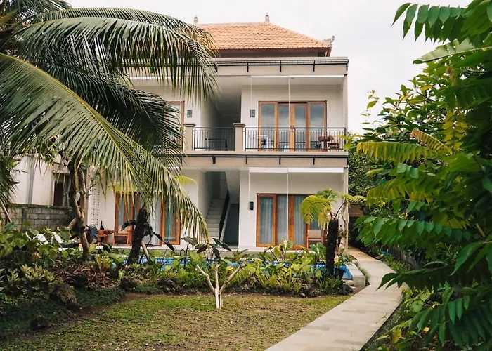 Guest house Myraga House