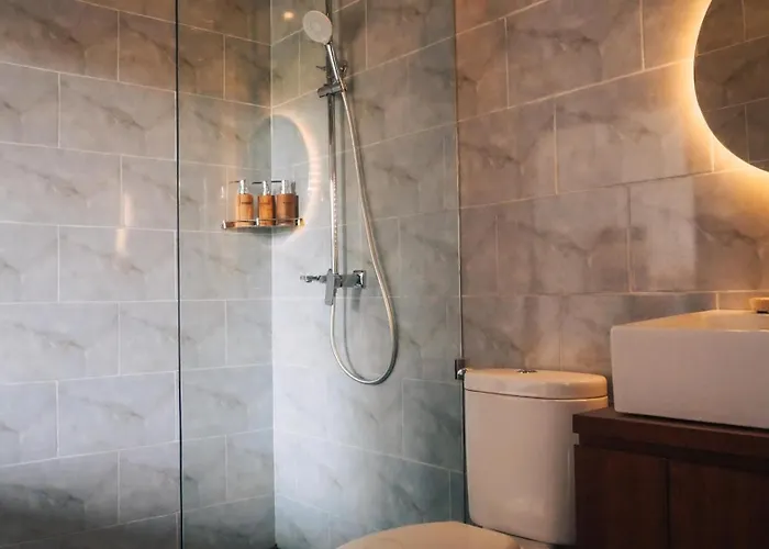 Myraga House Guest house